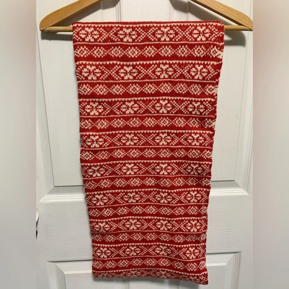 Red and White Fair Isle knit Wool Blend Unisex Infinity‎ scarf Winter Warm